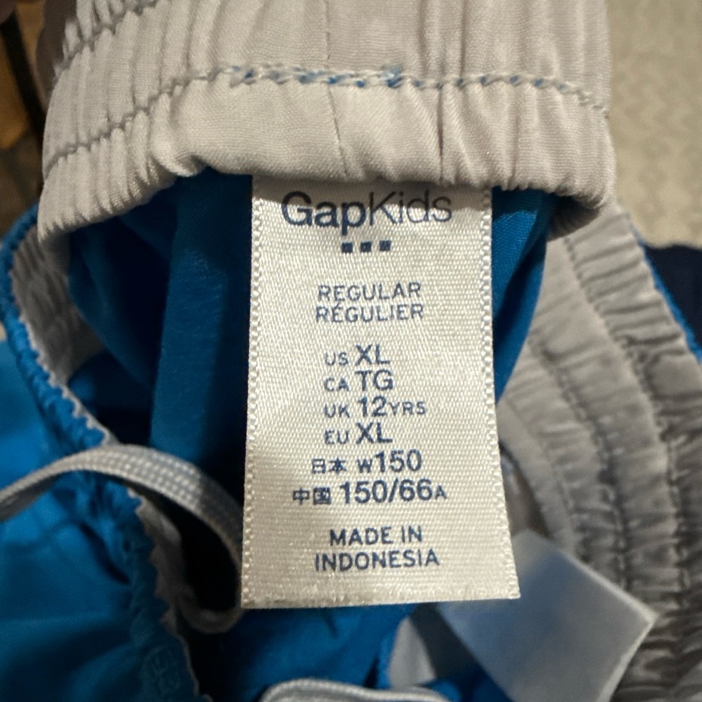Gap Kids Boys XL (12) Pull On Athletic Shorts Breathable Elastic - Lot Of 2 - Picture 8 of 11